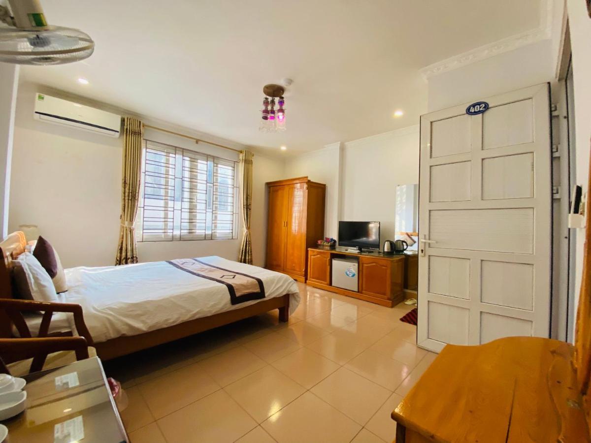 Hoang Gia II Hotel My Dinh Hn - By Bay Luxury — Photos 1